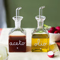 Carica l'immagine nel visualizzatore della galleria, Set 2 Bottiglie Olio e Aceto Cuore
