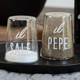 Carica l'immagine nel visualizzatore della galleria, Simple Day Set Sale e Pepe Il sale Il pepe ambientato