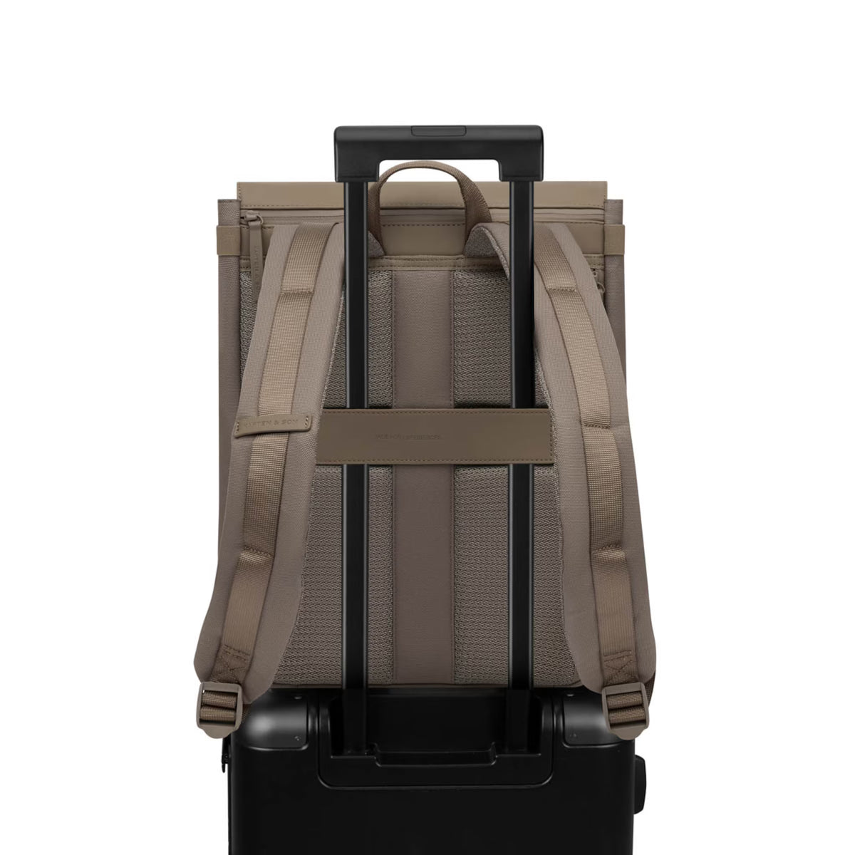 Zaino Fyn Walnut – Essenzialità urbana e stile moderno