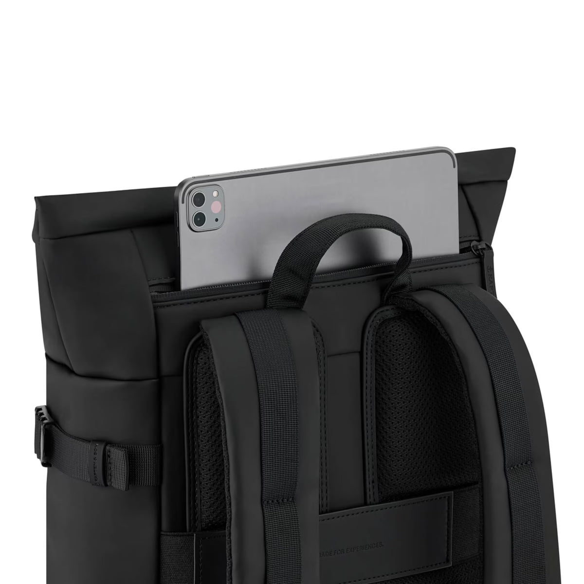 Zaino Helsinki All Black – Il perfetto compagno urbano e da viaggio