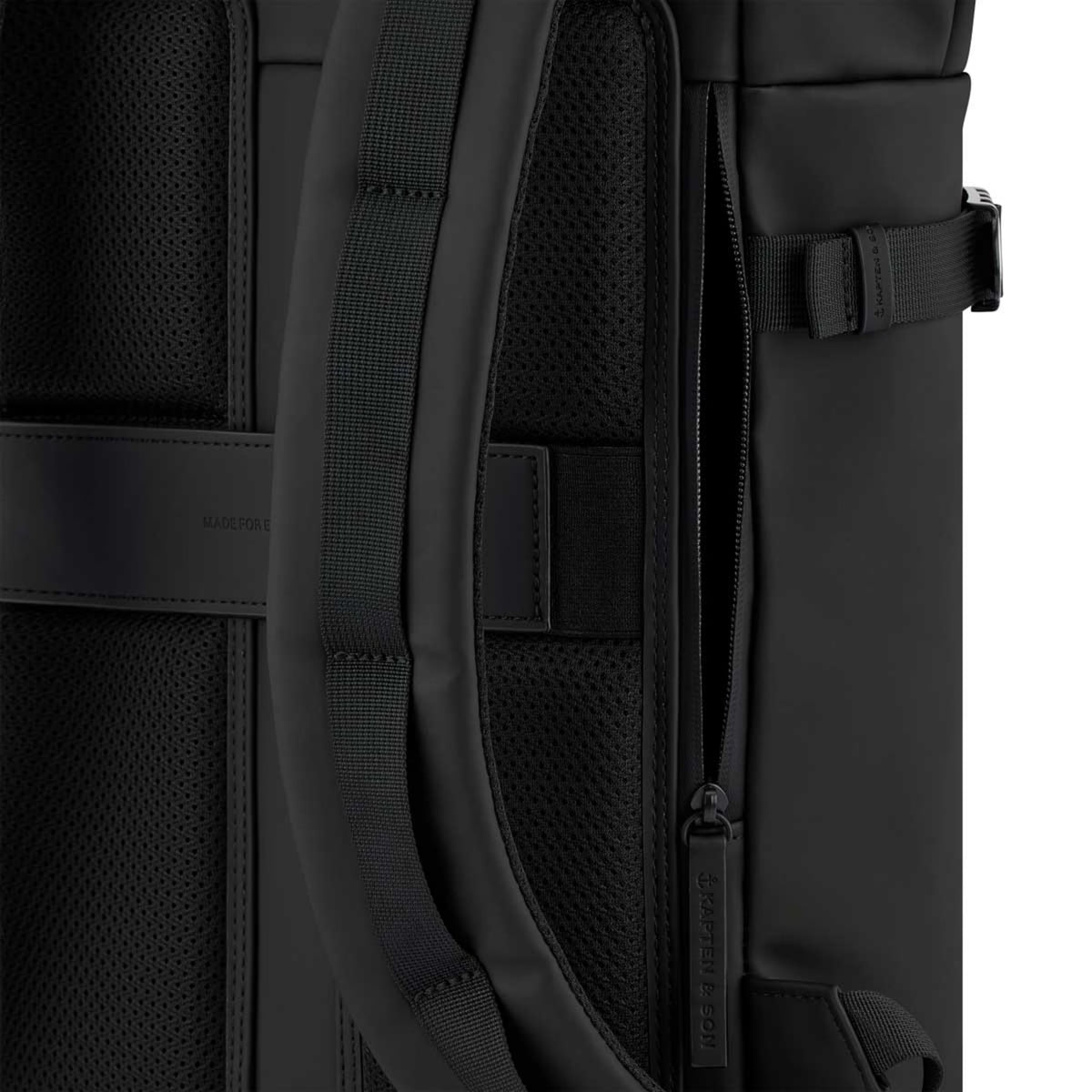 Zaino Helsinki All Black – Il perfetto compagno urbano e da viaggio