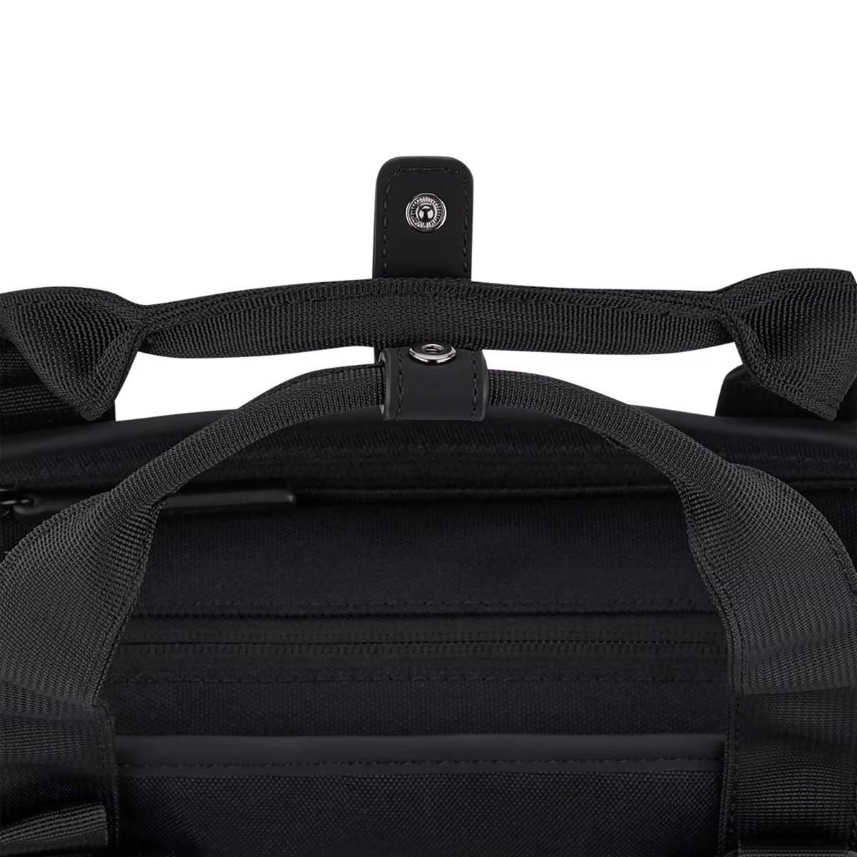 Zaino Lindby All Black – Stile roll-top flessibile e dinamico