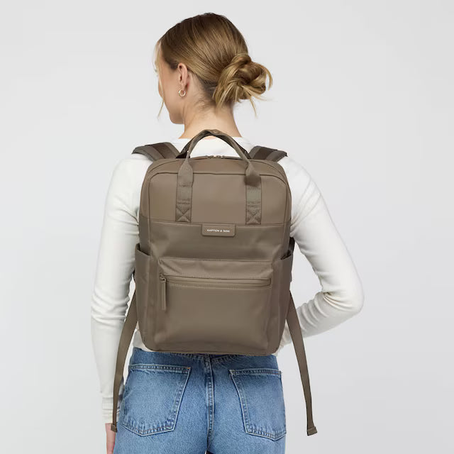 Zaino Bergen Pro Walnut – L'evoluzione dello stile urbano