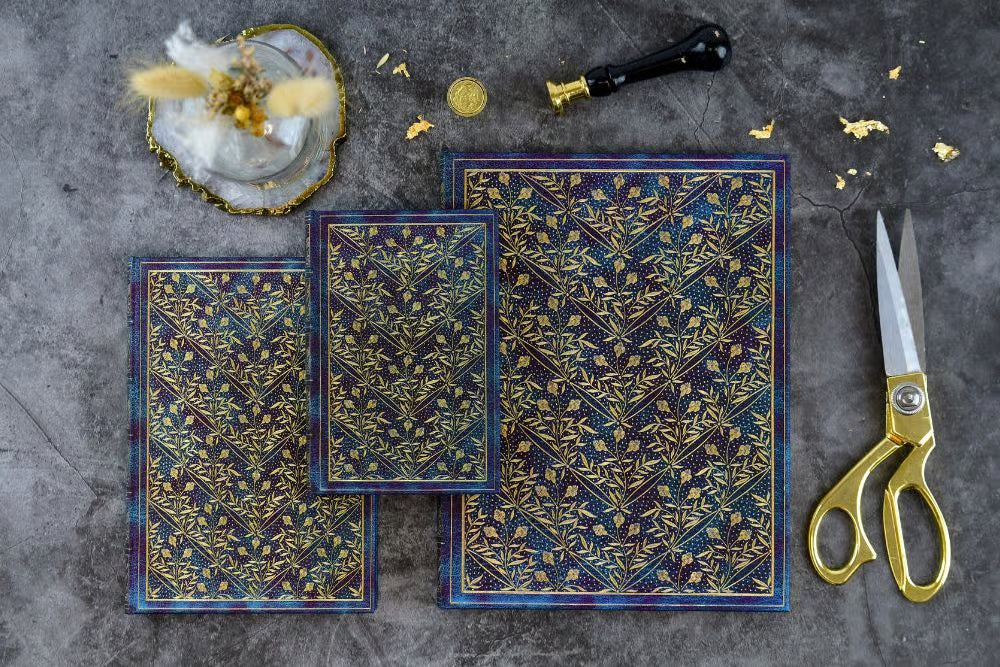 Agenda 12 Mesi 2027 Paperblanks Ultra Verso/Verticale - Canto dei Fiori di Campo